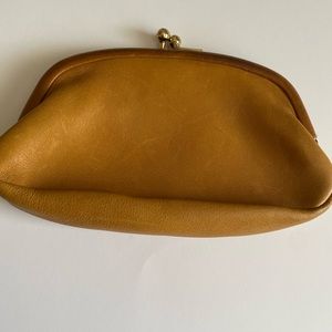Vintage Coach Large Kiss Lock Coin Purse in British Tan
